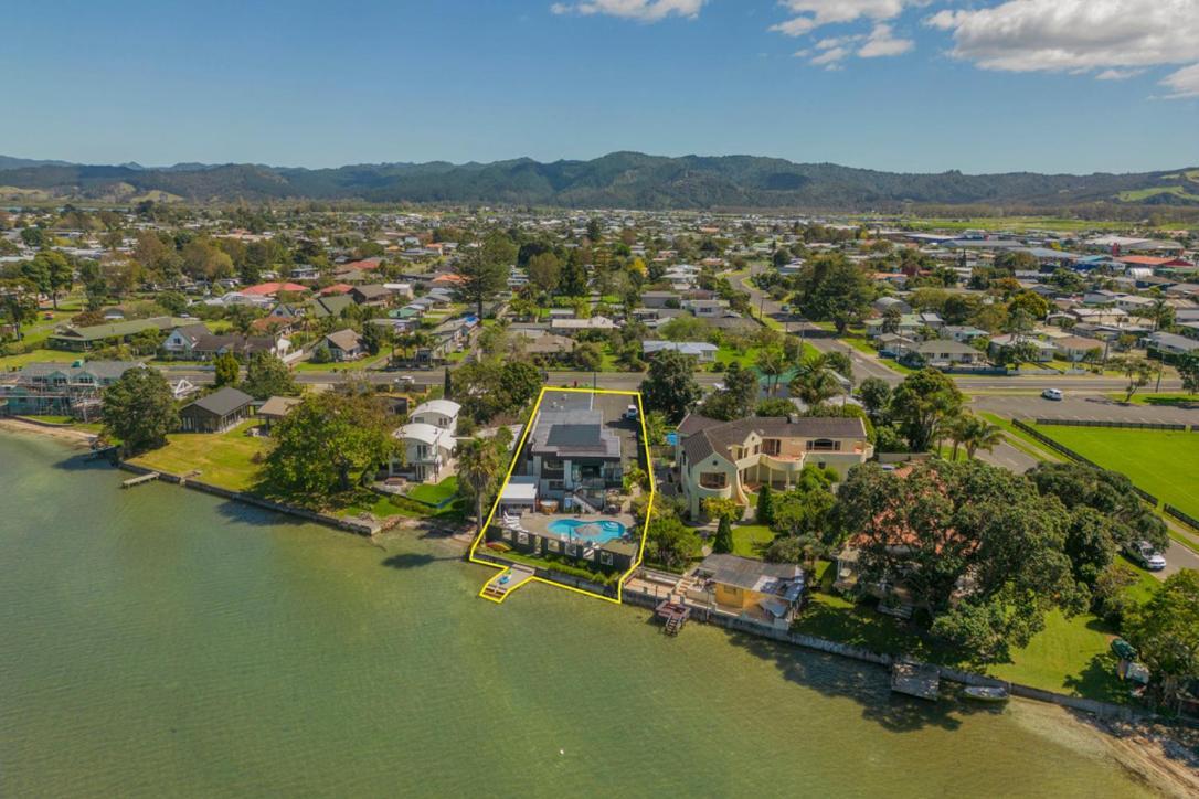 Oceans 88 Whitianga Coastal Suites Kültér fotó